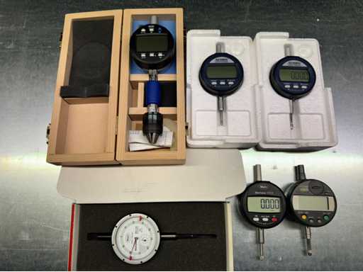   Beaucoup de comparateurs 