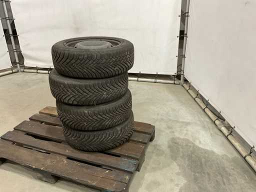 Continental Winter Contact TS 860 Pneumatico per auto (4x)