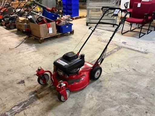 Mașini de tuns iarba Massey Ferguson