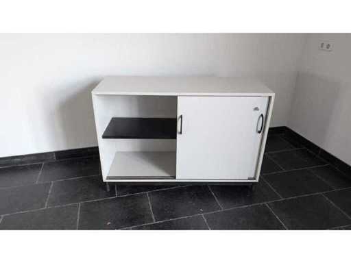 Wit kantoorkastsysteem