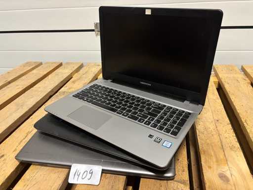 Party - Laptops (3x)