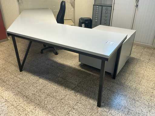 Batch of various furniture