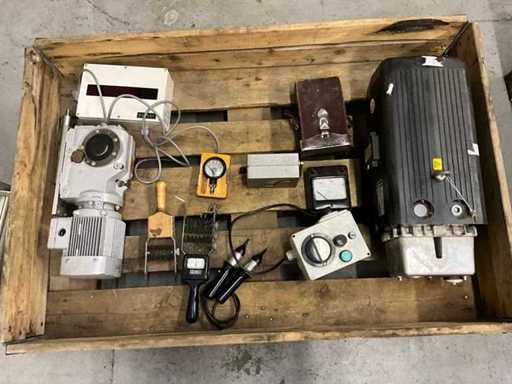 Verschiedene Werkstattmaterialien