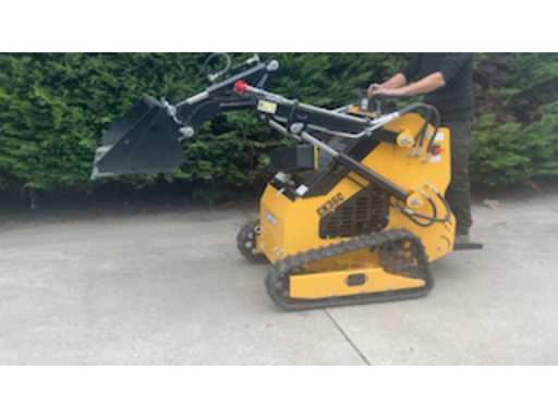 4e55b265-b41c-467d-bb20-244c5481efa3.mp4