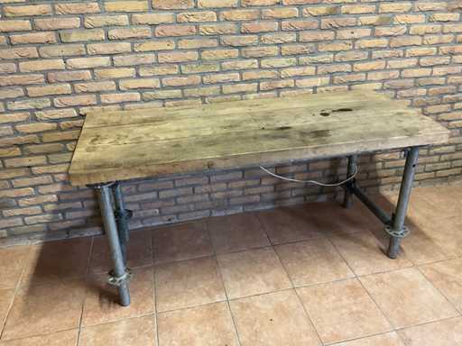 Table 184x48 cm