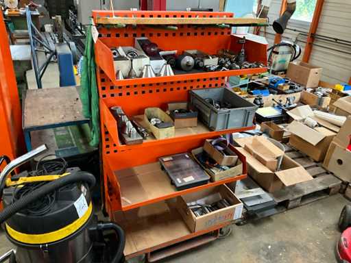 Tuchschmid - Gereedschapswagen met accessoires voor draaibanken incl Diversen