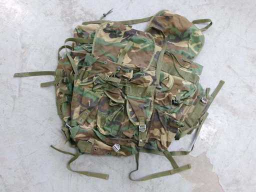 Türk. Rucsac, rucsac Alice, p?dure, defect (R16) (12x)
