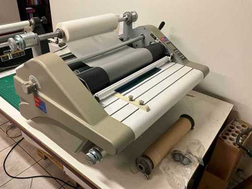 GMP Surelampro-500D Rollamine Machine