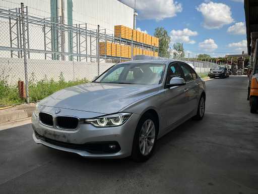 BMW 330e iPerformance Autoturism 2018