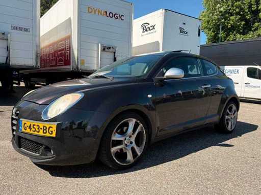 Mașină de pasageri distinctivă Alfa Romeo MiTo 2010 cu motor automat 1.4 T