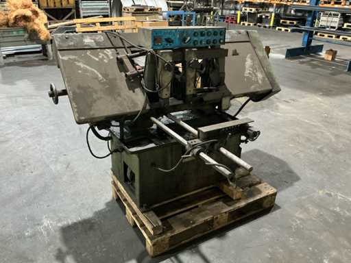 Macchina orizzontale a sega a nastro Lian Feng