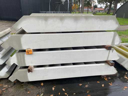 Scale in cemento 1900-2250x1000x260mm (4x)