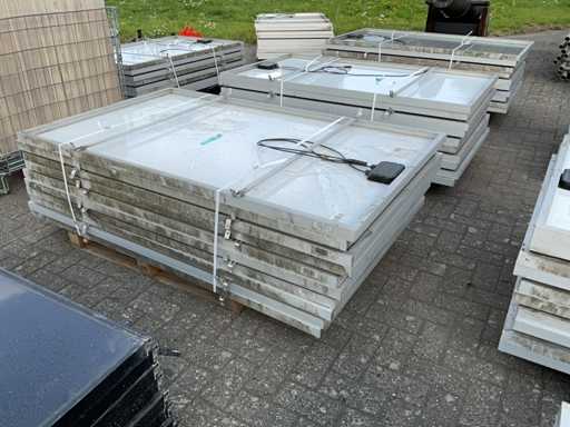 CentroSolar Zonnepanelen met steunen (10x)