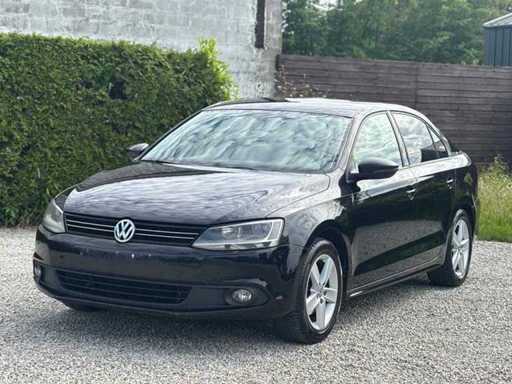 2012 Volkswagen Jetta 16 Voiture