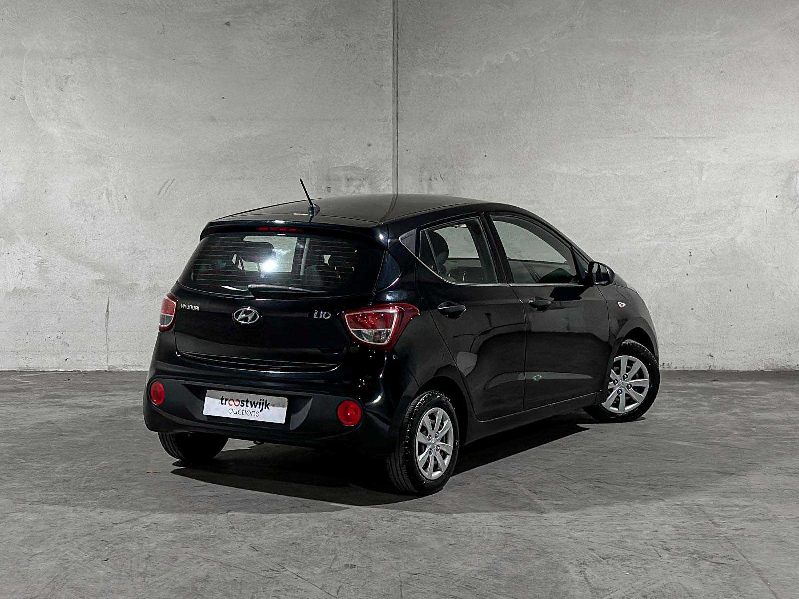 Hyundai i10 1.0i i-Motion 67pk 2018 (Origineel-NL), PX-587-K