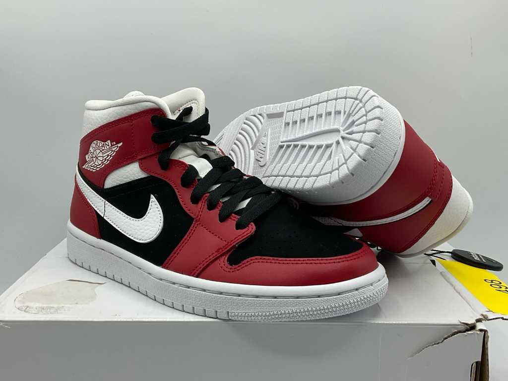 Nike Jordan 1 Mid Gym Red Black Women Sneakers 38 Troostwijk