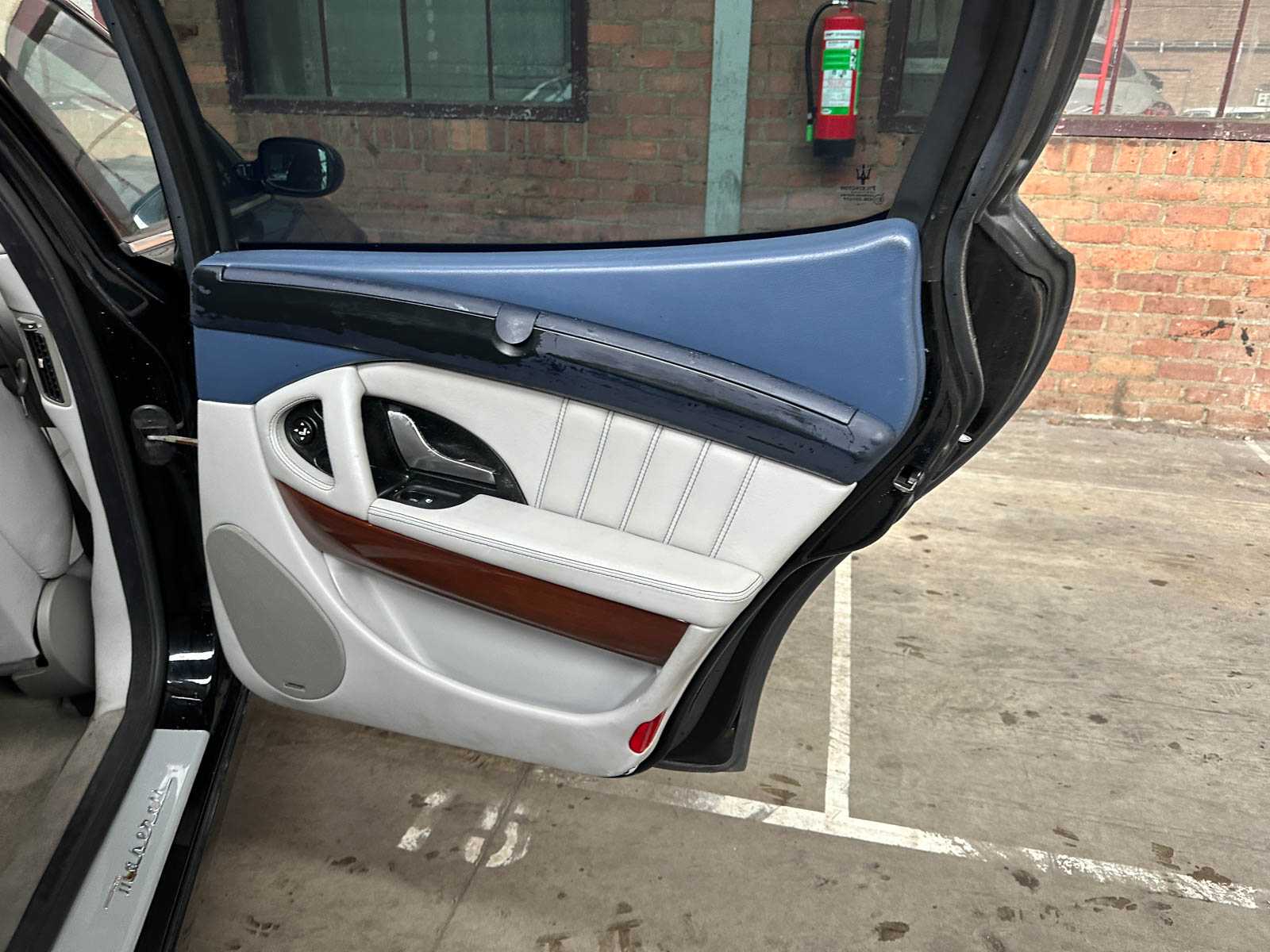 Maserati Quattroporte 4.2 V8 401pk 2005 (40.000 KM) Youngtimer