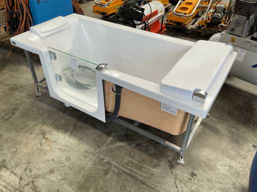 Kinedo Duo 4 standard 160x75 Bathtub