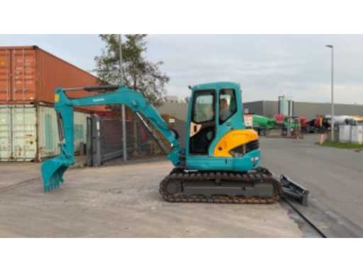 8fac605b-0ab7-4247-9755-3966c877eefc.mp4