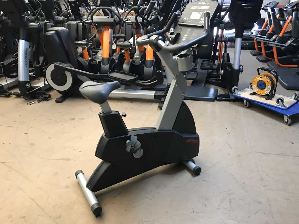 Life fitness 95ci discount display not working