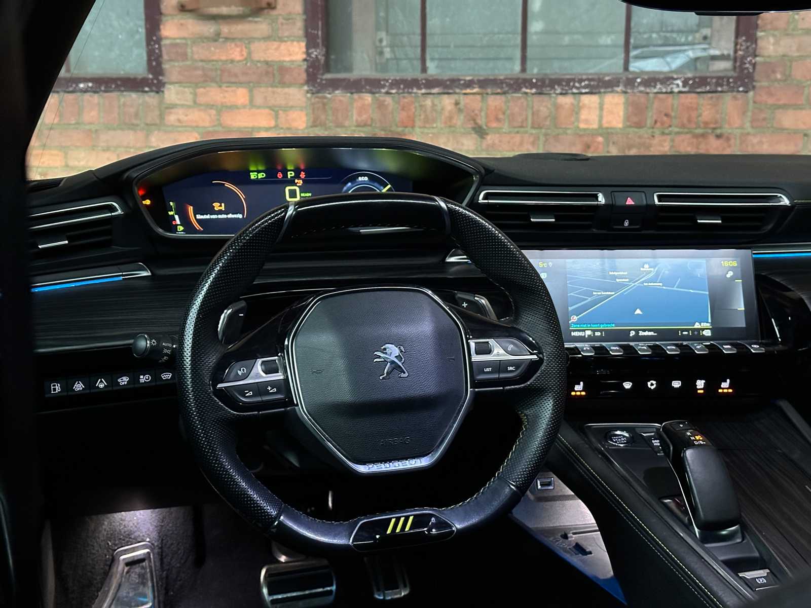 Peugeot 508 SW (5-d) 1,6 Hybrid 360 e-EAT8 Peugeot Sport Engineered (PSE) 265 kW 360 PS 2021 Automatik