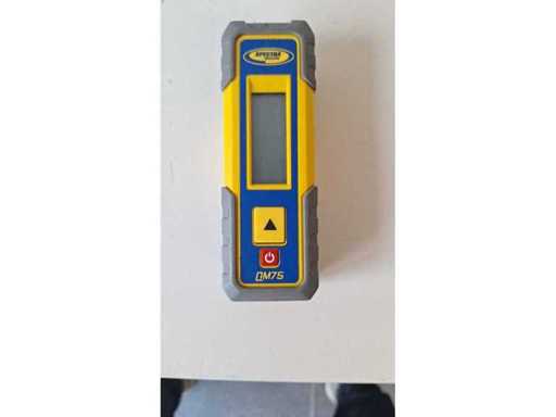 Spectra - QM75 - Télémètre