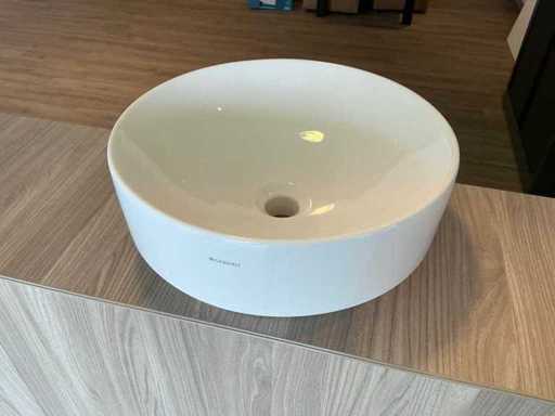 Geberit - Umywalka 40 cm