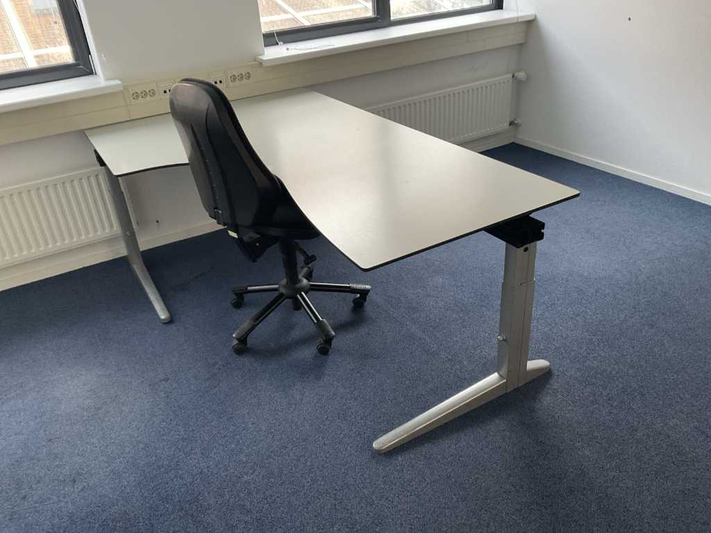 Ahrend Schreibtisch (3x)