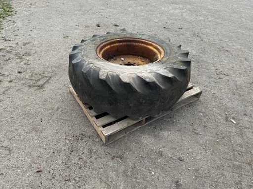 GoodYear - Tom 16.9-24