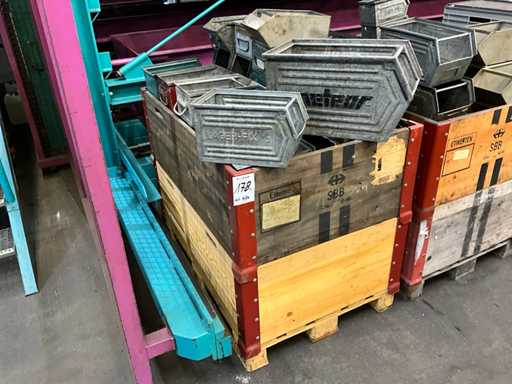 Lot Cutii metalice de atelier