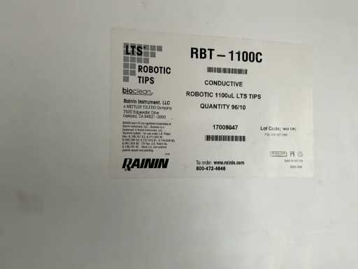 12 boxes robotic tips and party various robotic tips wo RAININ