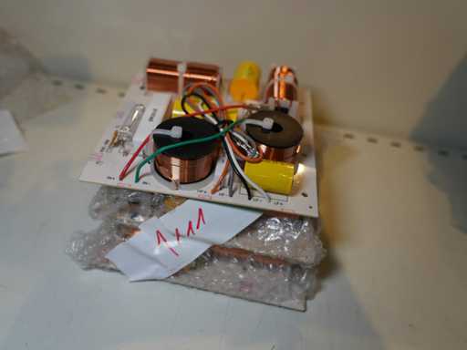 QSC - W>P-000409-00 NEU (SET MIT 2 PCS)