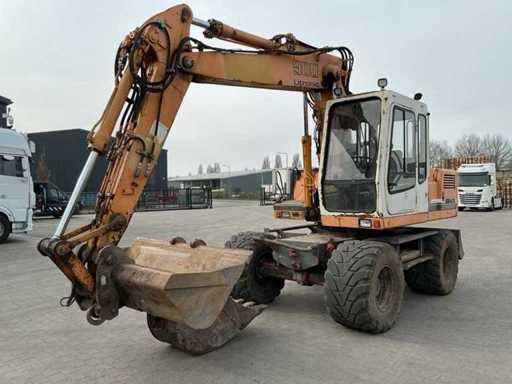 Pelle à roues litronique Liebherr A 900 1992