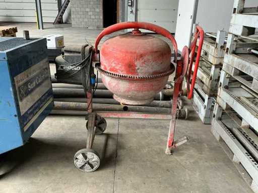 Lesdna SM 145 S Betonmolen