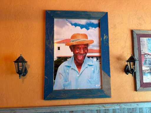 Frame Print (Cuba) 125x175cm