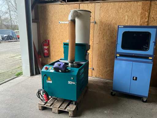 2001 Esta Dustovac 7.5 83.107 Industrial extraction/vacuum unit