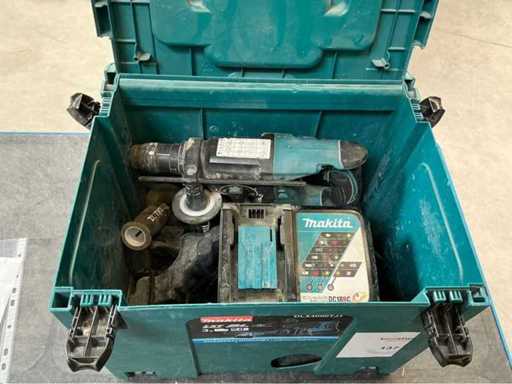 Makita DHR243 Drill