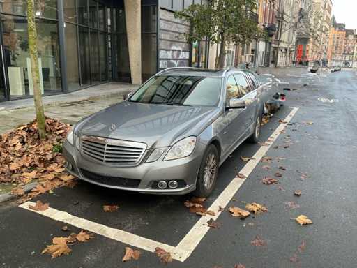 2011 Mercedes Break E220 CDI Blue Efficiency Personenauto