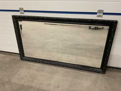 Specchio in cornice di legno