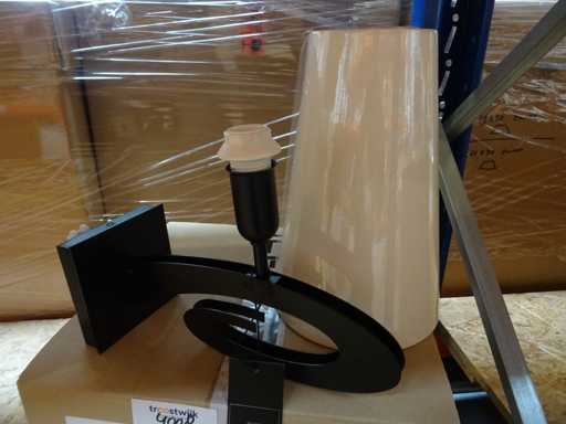 Ilfari - Dimanche paresseux - Lampe murale