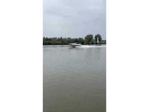 eae1aeec-6ebc-4ccb-b415-155e6c005d65.mp4