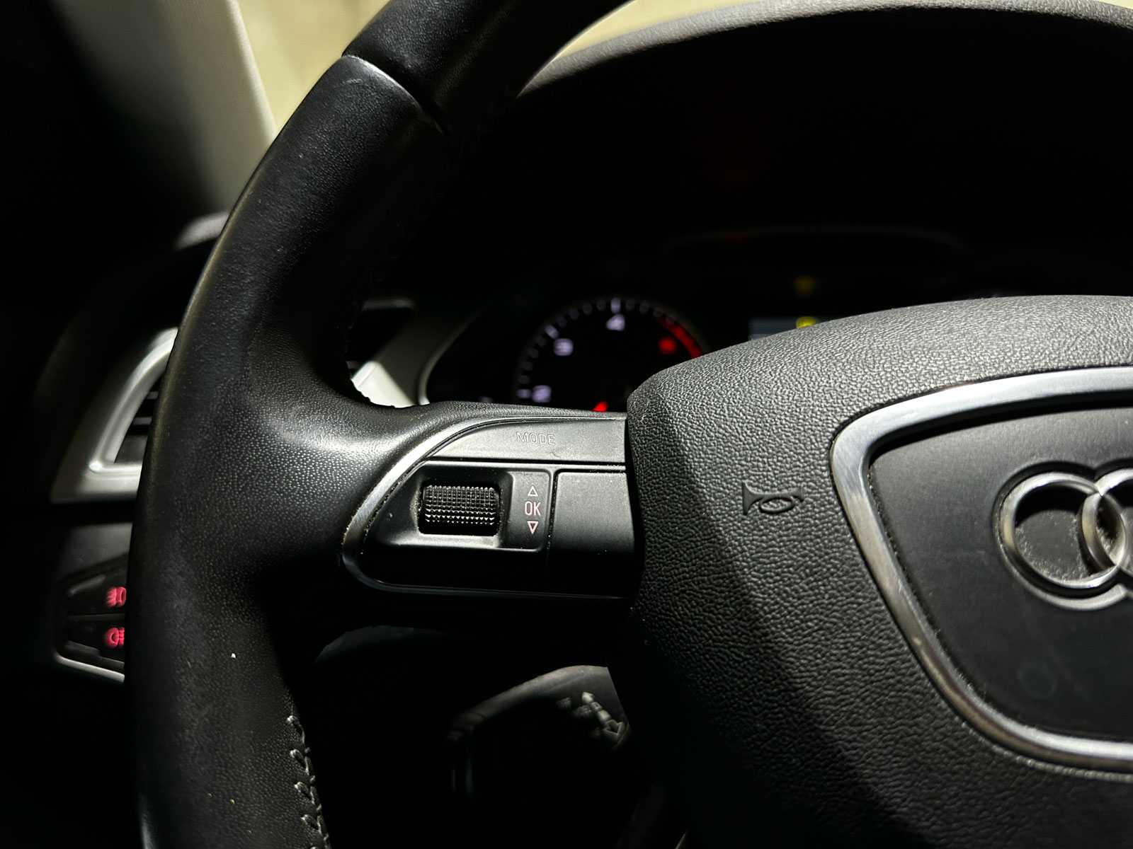 Audi A4 Avant 2.0 TDI Pro Line AUTOMAAT 134pk 2014, XD-663-L