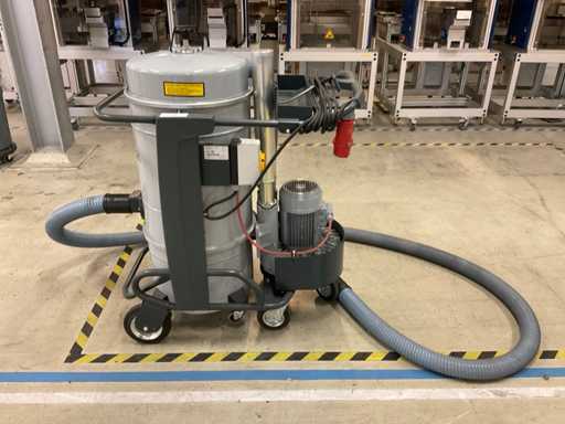 Nilfisk T30S Industriestaubsauger - 3 Phasen