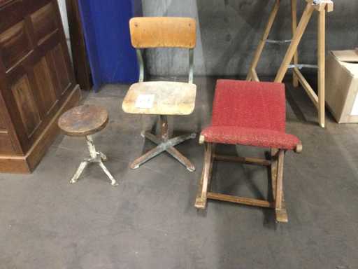 Vintage chairs (3x)
