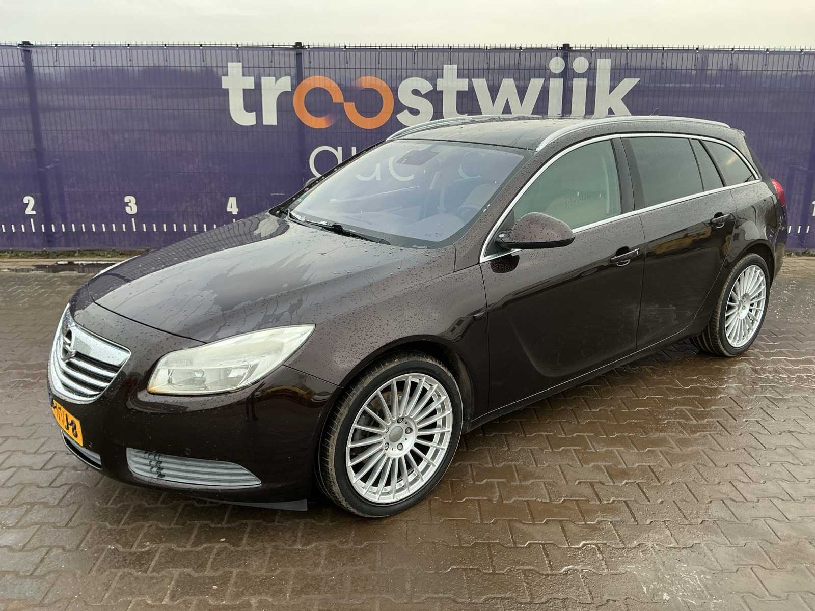 2010 – Opel – Insignia Sports Tourer – 1.6 T Sport – Car