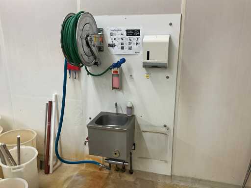 Lave-mains en acier inoxydable RADA