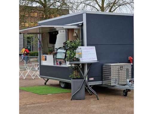 2022 sallas Foodtruck / Verkoopwagen