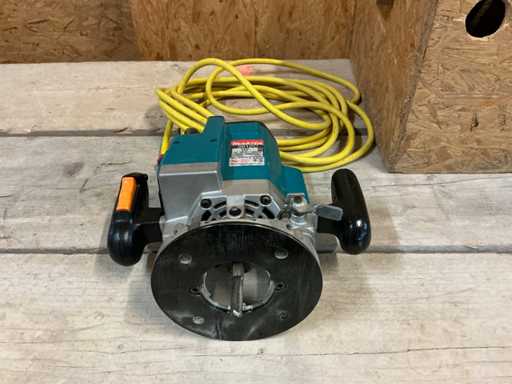 Router Makita 3612C z 2002 roku