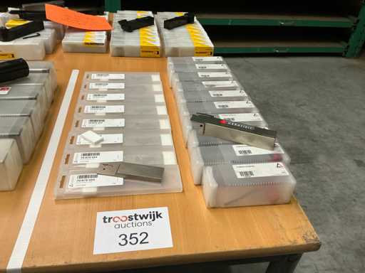 Ceratizit Parting off/slot chisel (18x)