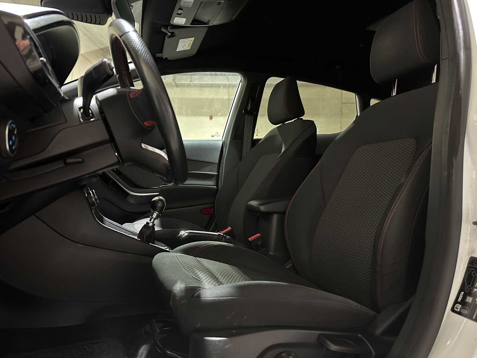 Ford Fiesta 1.0 ECOBOOST ST-LINE 101pk 2019 (Origineel-NL), XJ-522-V